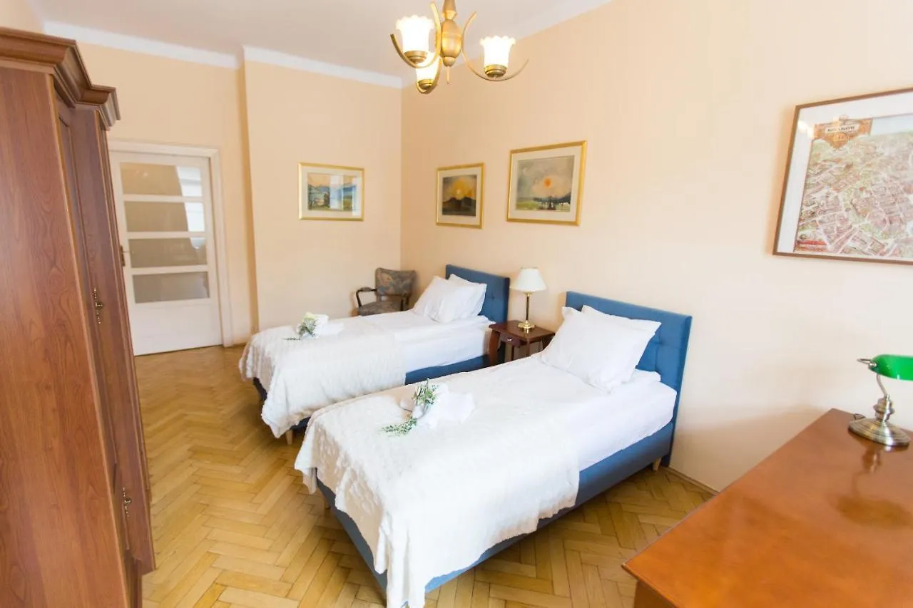 Apartments Roman Krakov