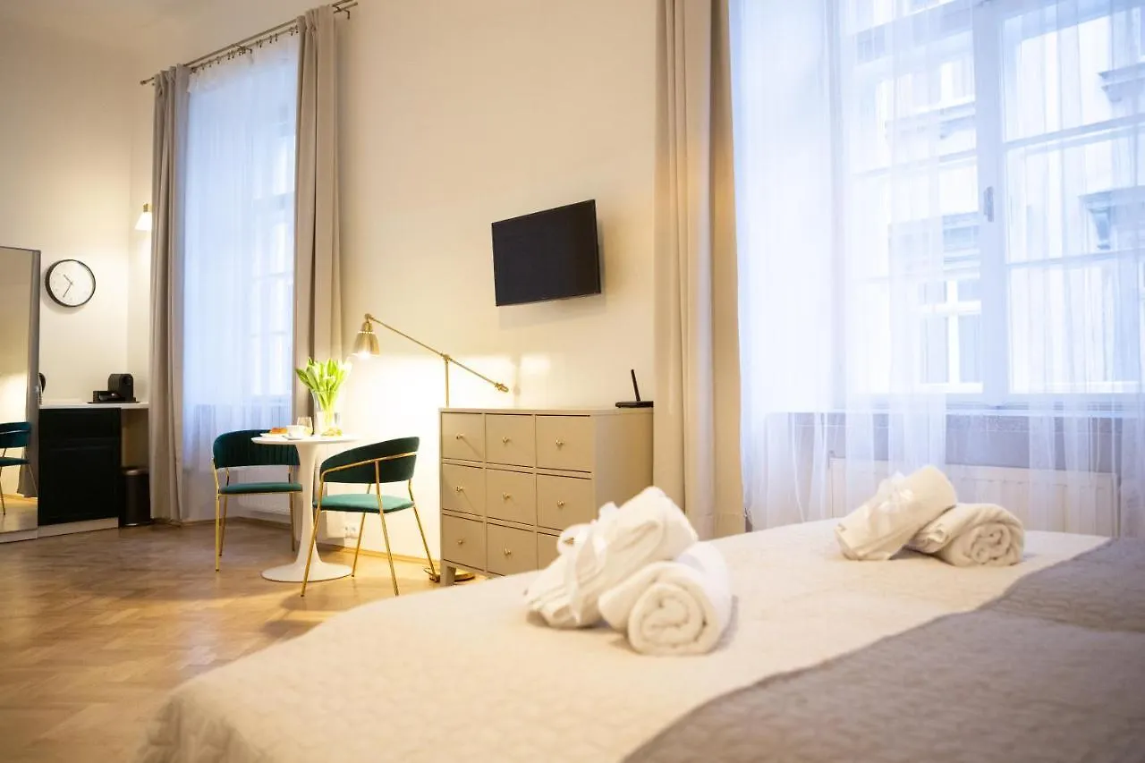 Apartments Roman Krakov