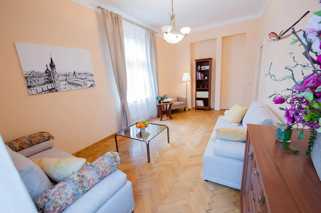 Apartments Roman Krakov