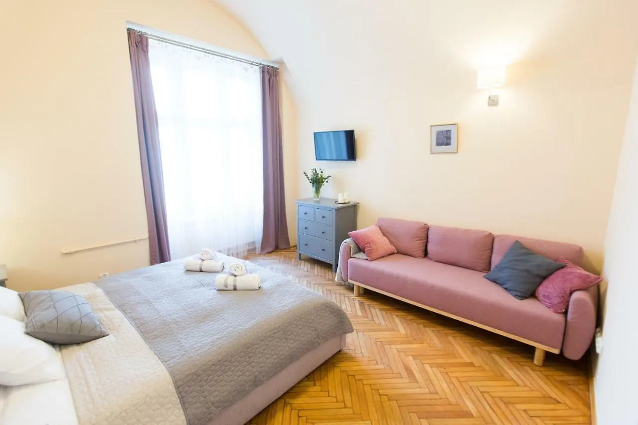 Apartments Roman Krakov