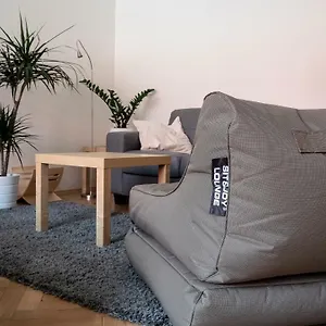 https://apartman-bubenec.praguehotelsweb.com